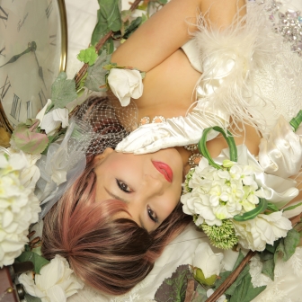 写真：花魁体験リピーター様の美しいドレス変身写真