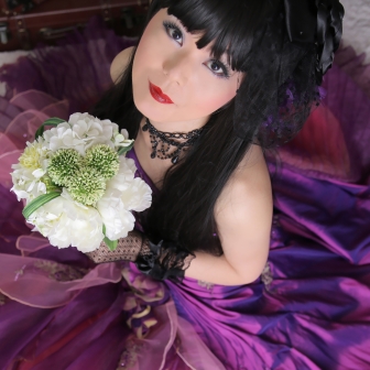 写真：現代風花魁体験と紫のドレスでお姫様変身撮影